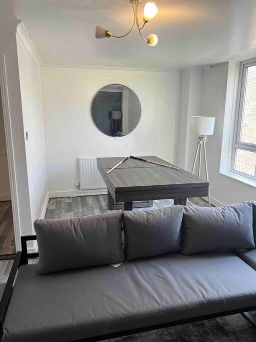 The Stratford Victoria Villa London Ngoại thất bức ảnh