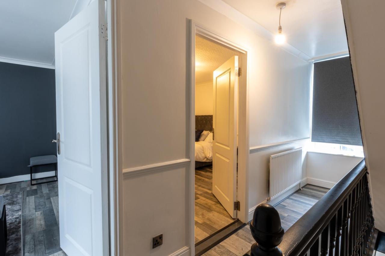 The Stratford Victoria Villa London Ngoại thất bức ảnh